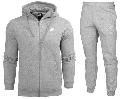 nike herren baumwolle anzug|Nike Trainingsanzüge für Herren online kaufen .